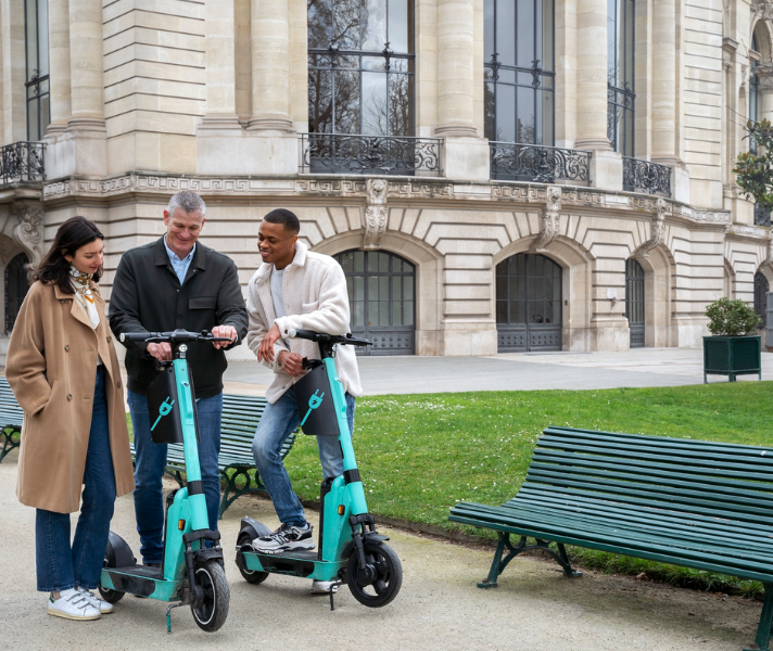 Hitway UK: Electric Bikes and Scooters for Greener Travel